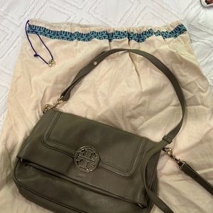 Tori Burch purse